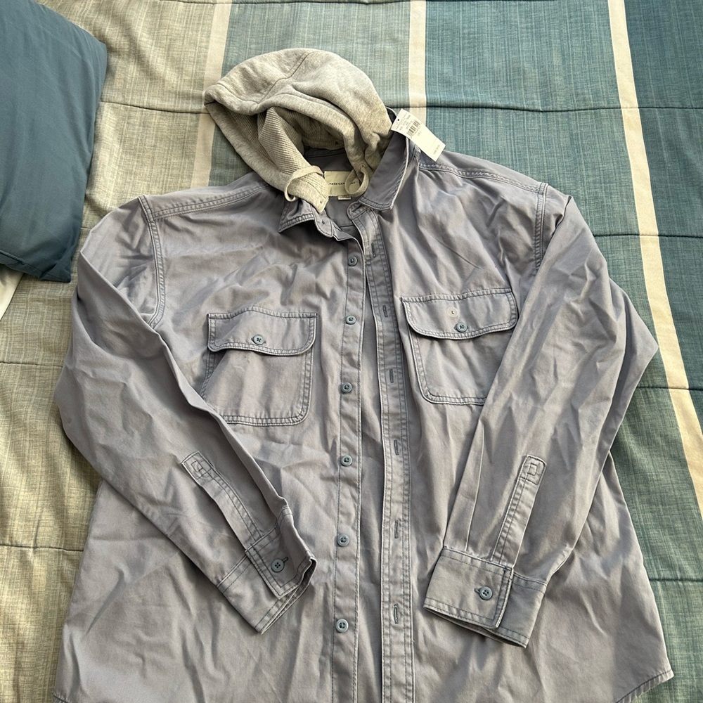 American Eagle Hooded Button Up Shirt, Men’s Large Lavender color